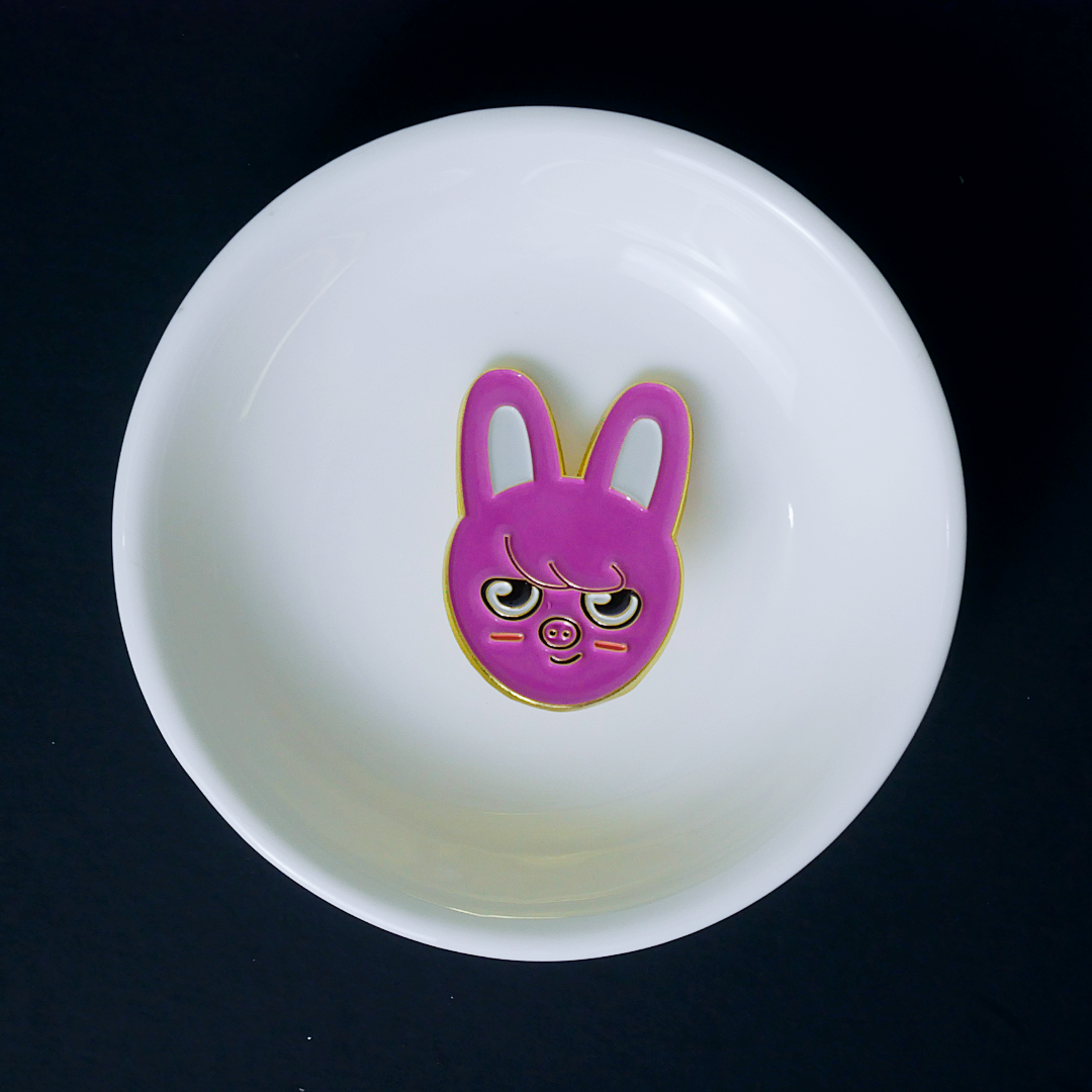 DWAEKKI Enamel Pin