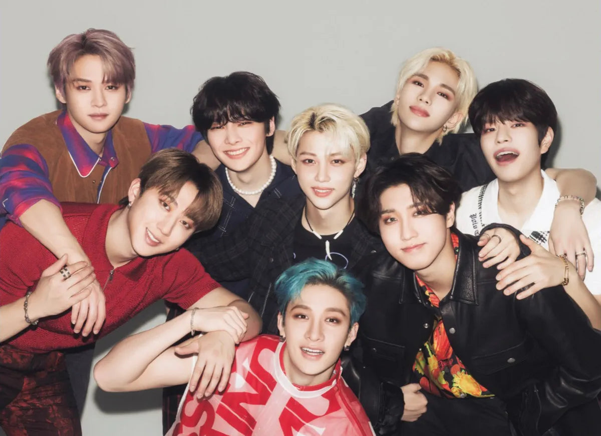 STRAYKIDS